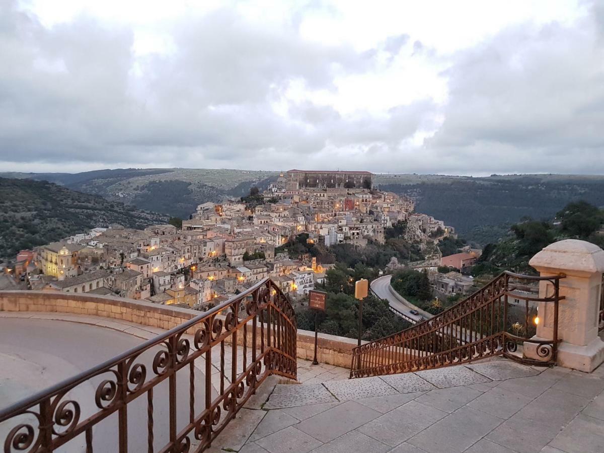 Casa Santa Maria - Fichi D'India Hotell Ragusa Exteriör bild